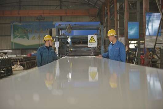 鋼結構屋面板加工生產